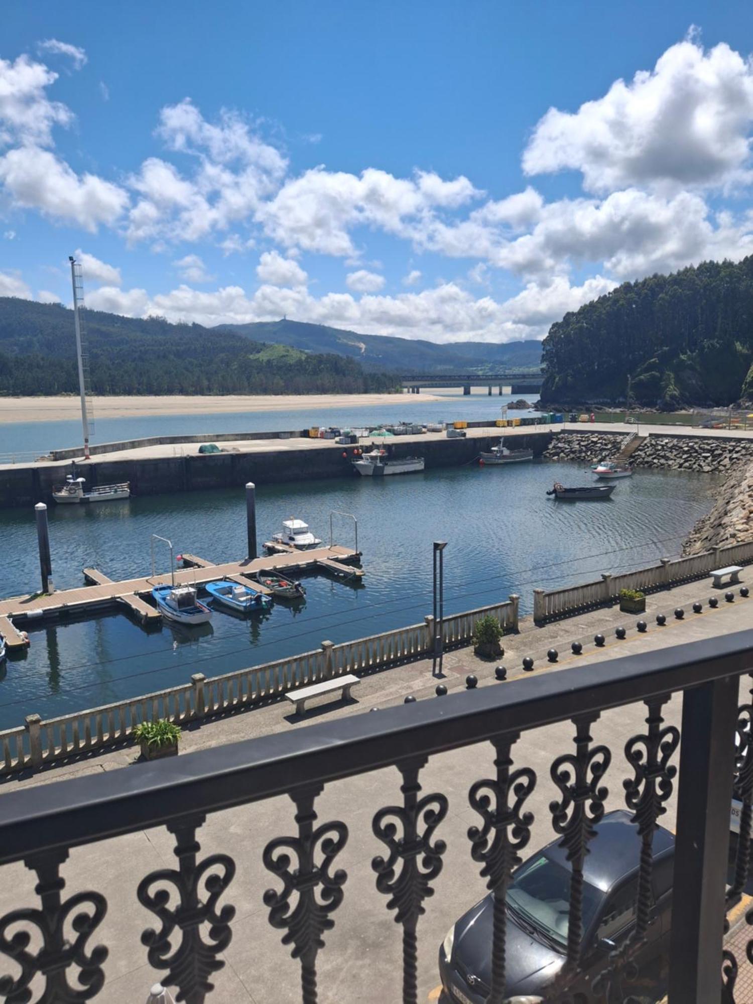 Hostal La Marina Porto do Barqueiro Exteriér fotografie